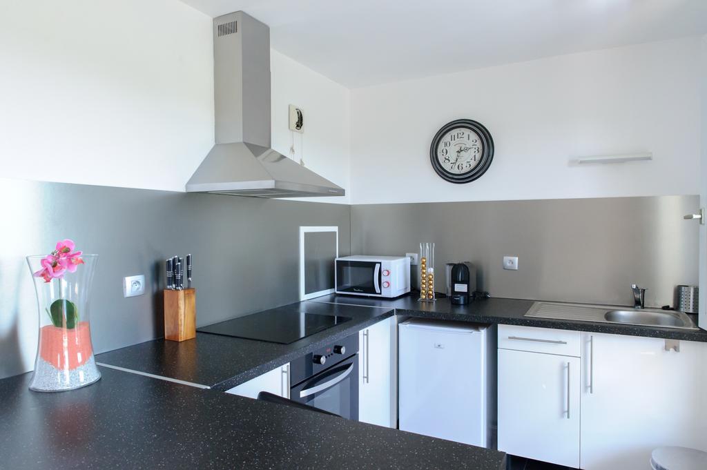Le Marnois-Gare Apartment Нуази-ле-Гран Стая снимка